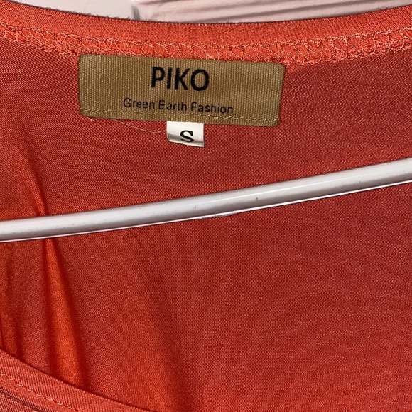 Peach/pink Piko 3/4 sleeve top - Picture 3 of 3